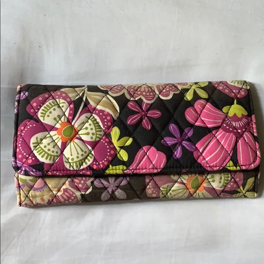 (Magnetic) Vera Bradley Wallet